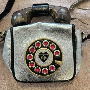 Betsey Johnson Silver Retro Phone Handbag pre -owned call me maybe